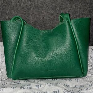 Portland Leather BACALAR Medium Verona Tote